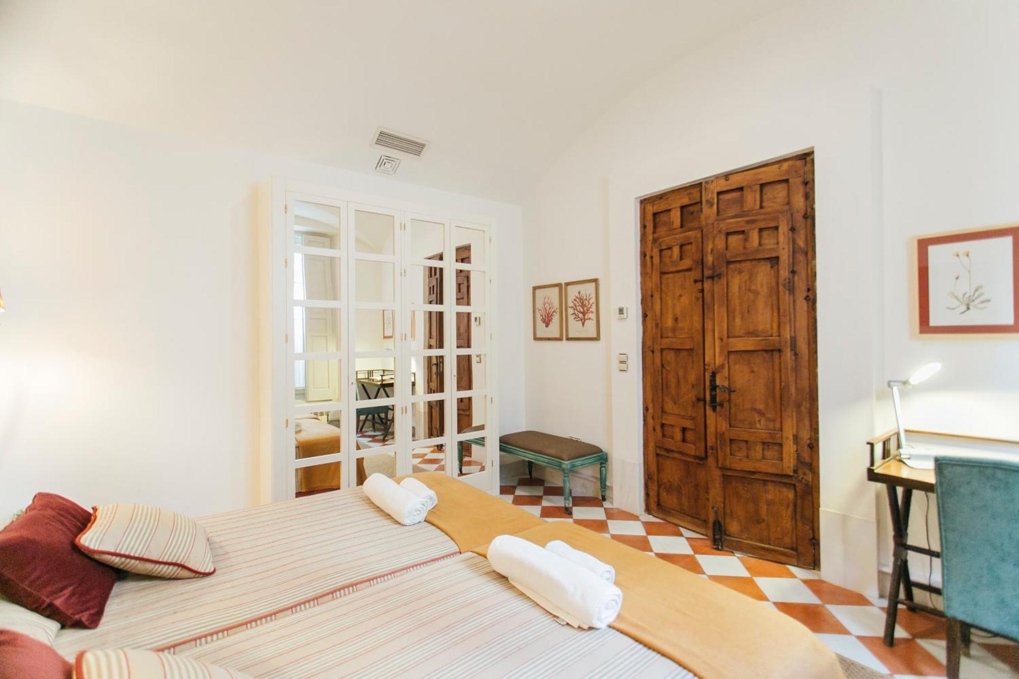 Aparthotel Casa Patio Del Siglo XIX Sevilla Zimmer foto